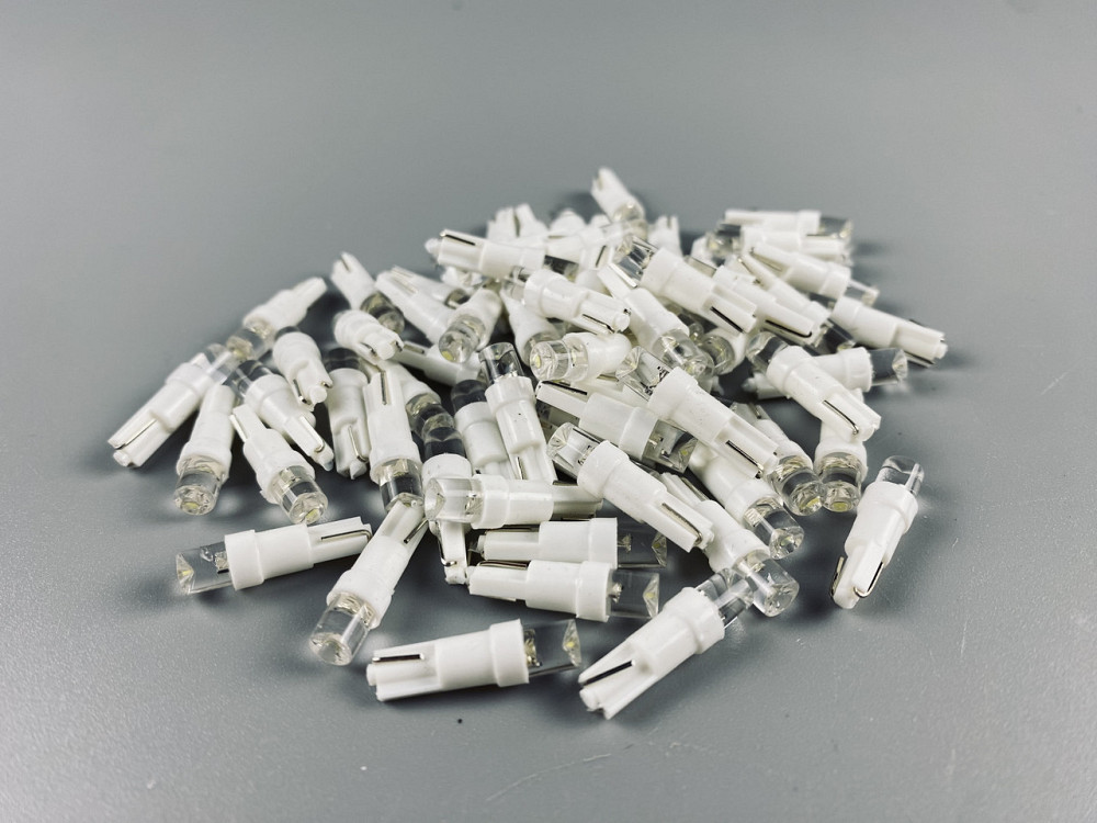 Лампа LED робоче світло 12V цоколь T5 для внутрішнього освітлення авто, лампа на панель приладів Мукачево - фото 3