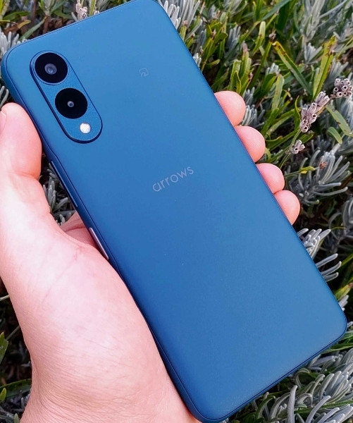 Смартфон японский Fujitsu WE2 5G(IP68,STD810,2sim,6.1,4500ma,50mp,NFC) Киев - изображение 1