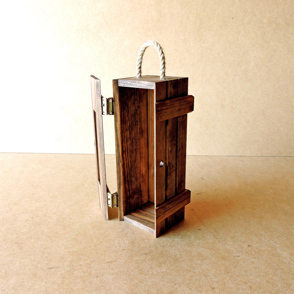 Подарочная коробка 