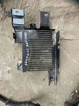 Оригінальний підсилювач звуку на Hyundai Santa Fe 2012-2018 Київ