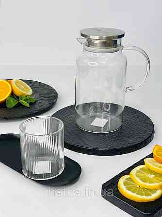 Глечик скляний "Арроу-стил" 1500 мл для напоїв прозорий із металевою кришкою Київ