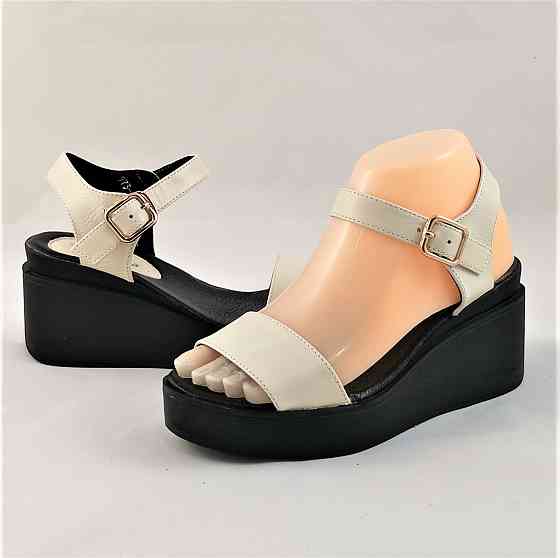 Жінки Сандалія Кожані Босоножки на Танкетці Платформа Білі Літні (розміри: 37) - 73-6 Дніпро