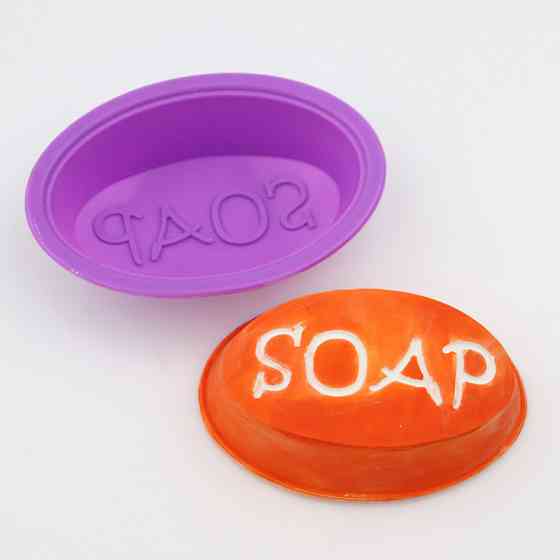 Силиконовая формочка для мыла 91 на 62 мм фиолетовый Киев