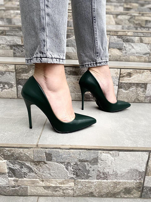 Туфлі жіночі SMALL SWAN темно-зелені еко-шкіра висота каблука 10см розміри 39р.-25см 40р.-26см Коломыя - изображение 7
