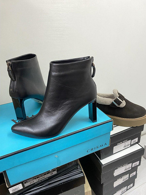Crisma Черевики жіночі CRISMA чорні натуральна шкіра каблук 8см висота 10см розмір 39 (5722) Коломия - фото 1