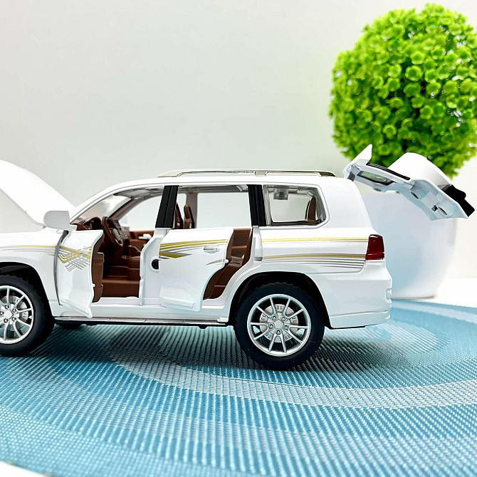 Машинка Джип TK Union Группа Toyota Land Cruiser инерционная 1:24 Белая (GT - 4789) Чернігів - фото 6