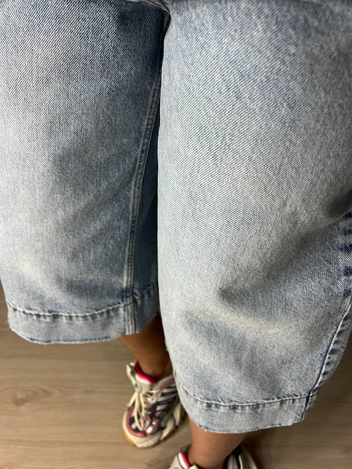 Шорти жіночі джинсові Sherocco 394-1 бермуди довгі нижче коліна резинка на талії манжет знизу блакитні , блакитний, 28, 28, 83 см, 115 см Київ - фото 17