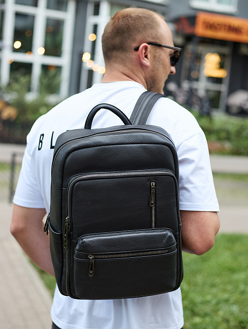 Міський чоловічий рюкзак із натуральної шкіри 40х30х18, наплічник для роботи та подорожей, чорний Кам'янське - фото 2