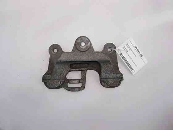 Mercedes-Benz  A2640901100 Нижній кронштейн інтеркулера C-Class W205 Одеса