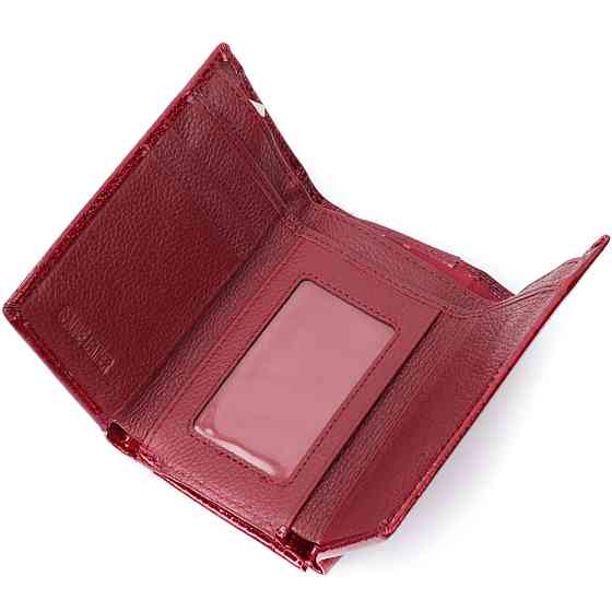 Кошелек женский в три сложения из лакированной фактурной натуральной кожи ST Leather 22708 Красный Киев