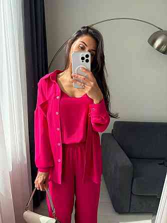 Женский базовый костюм тройка: рубашка майка и штаны креп жатка Малиновый, 50/52 Одесса