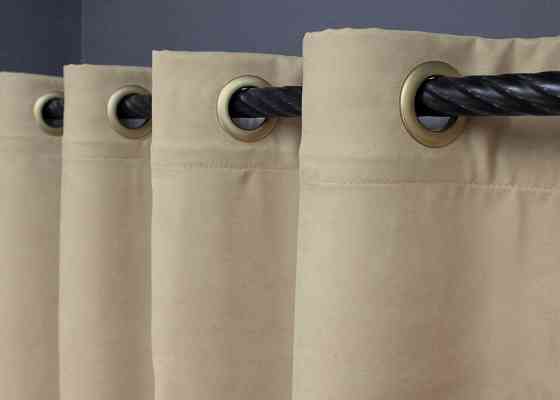 Комплект штор на люверсах VR-Textil Микровелюр Petek № 1491ш 150х280 см 2 шт Бежевый (37-0215) Киев