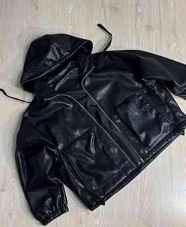 Куртка женская Ou Mai JY-08 из экокожи с капюшоном оверсайз черная, черный, L Киев