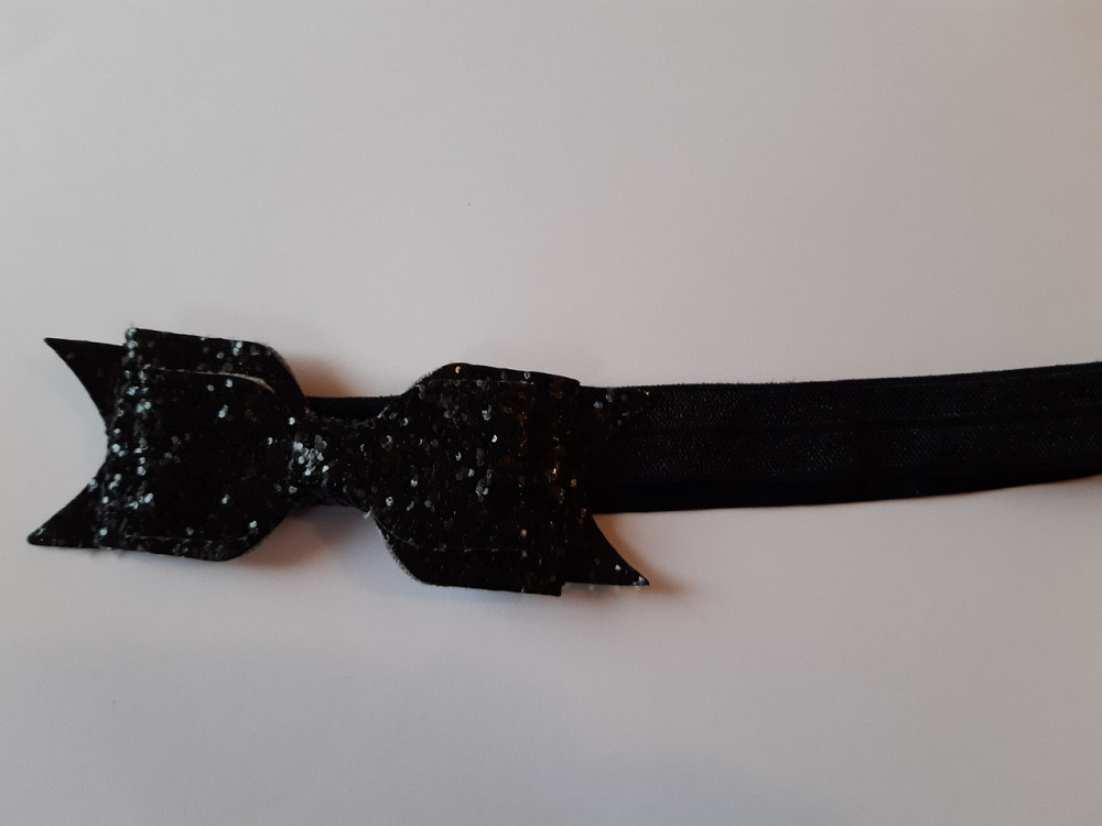 Пов'язка дитяча з блискітками чорна - розмір універсальний (на резинці), бантик 9см Київ - фото 2