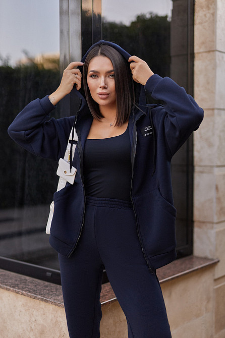 Жіночий спортивний костюм з нашивками "Walker" оптом | Батал Темно-синій, 50-52 Київ - фото 1