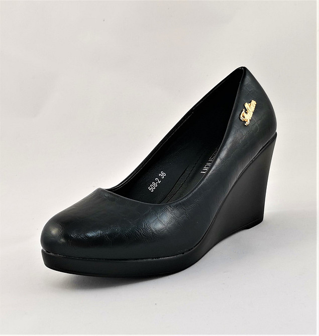 Жіночі Туфлі на Танкетці Чорні на платформі Лакові Шкіряні (розміри: 37,38) — 08-2 Дніпро - фото 5