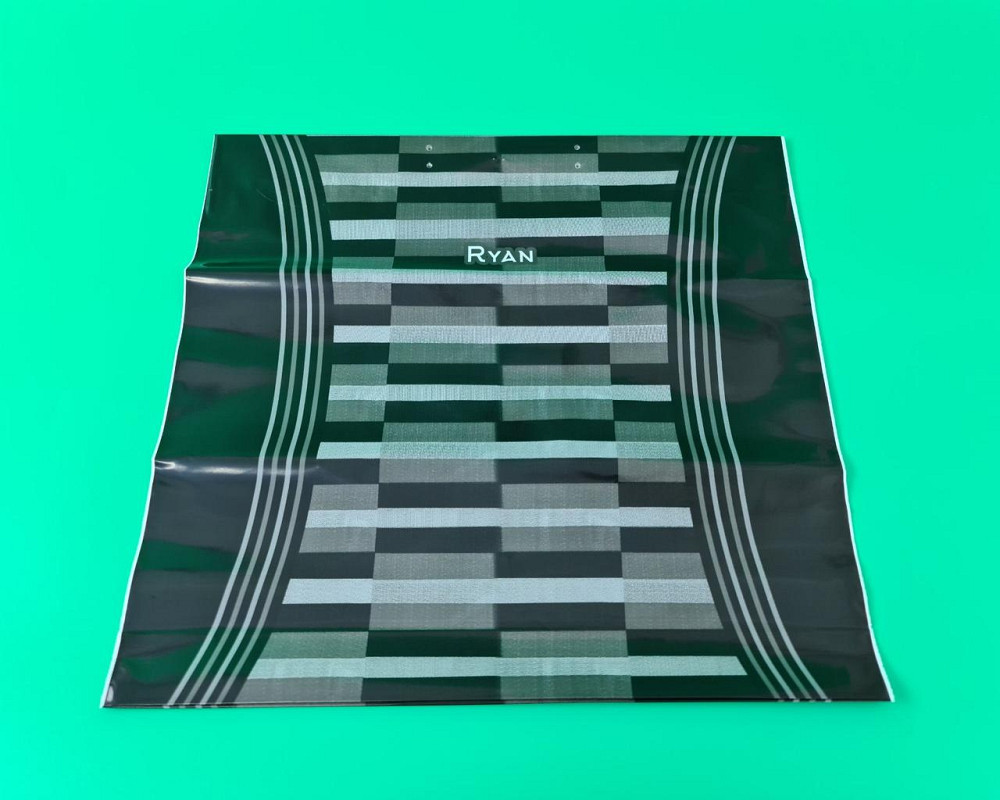 Пакет с пластиковой ручкой (36х37) 