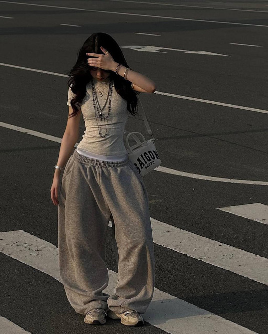 Женский прогулочный оверсайз костюм двойка: футболка и штаны двунитка + вискоза Одесса - изображение 1