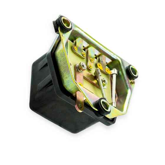 Регулятор МТ, Дніпро 14В (інтегралка. реле зарядки, шоколадка) РР-330 напруги Мукачево