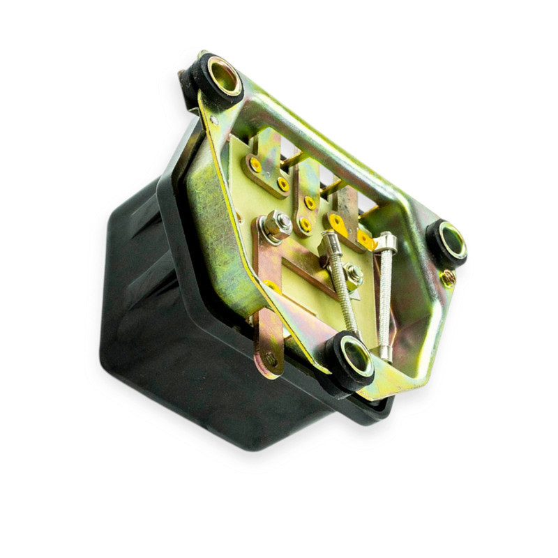 Регулятор МТ, Дніпро 14В (інтегралка. реле зарядки, шоколадка) РР-330 напруги Мукачево - фото 1