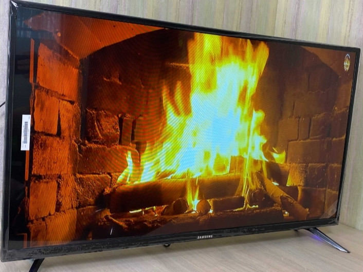 Тонкий Телевизор: Samsung 42