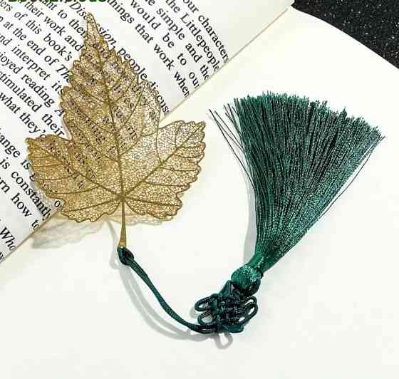 Металева закладка-листок із зеленою китичкою – 13 см Київ