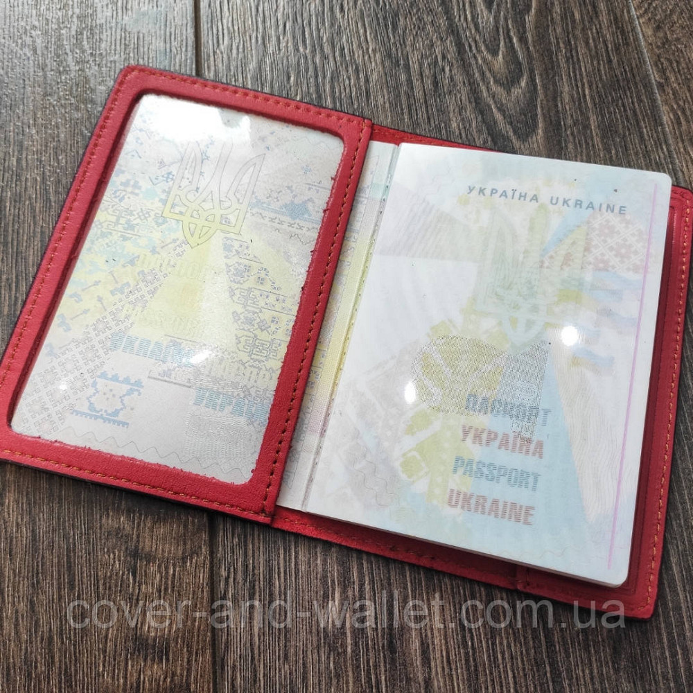 Кожаная обложка на паспорт с гербом Украины красного цвета Киев - изображение 8