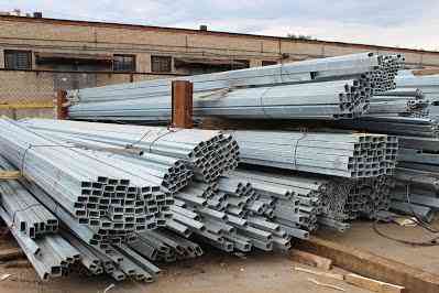 Труба профильная оцинкованная 20х20х2 мм Киев