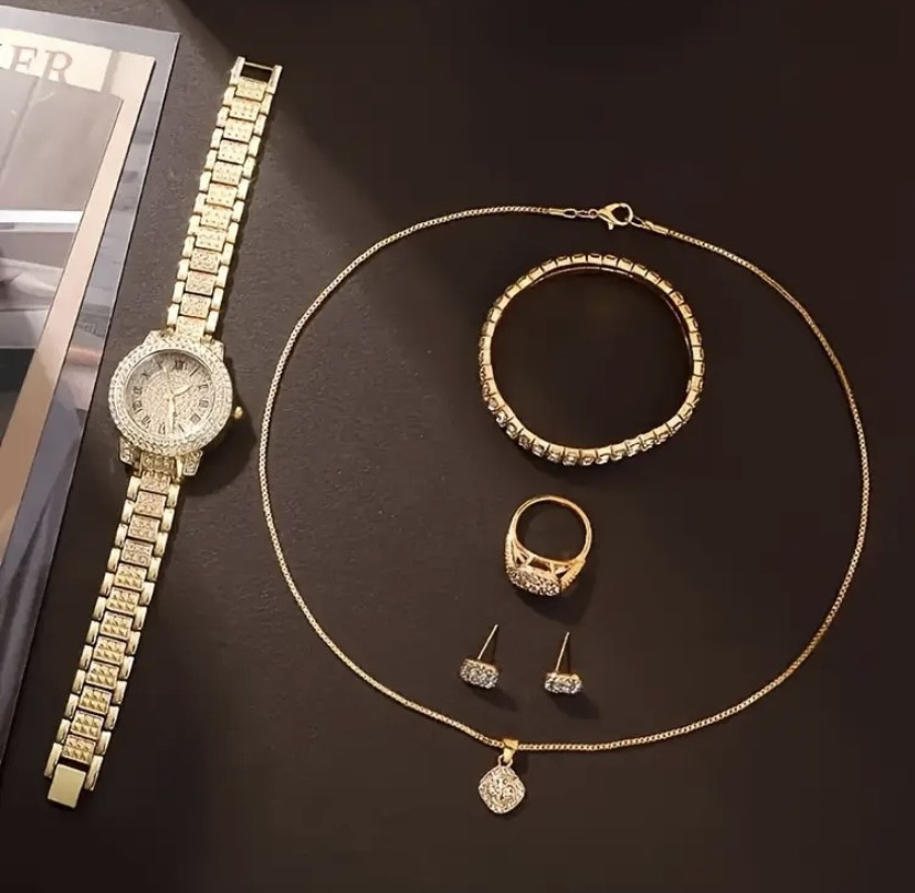 Подарунковий набір для жінок наручний годинник Римський браслет кільце ланцюжок з кулоном і сережки золотистий Київ - фото 6