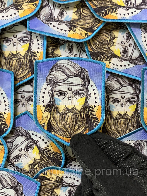 Друкований шеврон Українець (Форма щит. На липучці) Розмір 9x7см Київ - фото 5