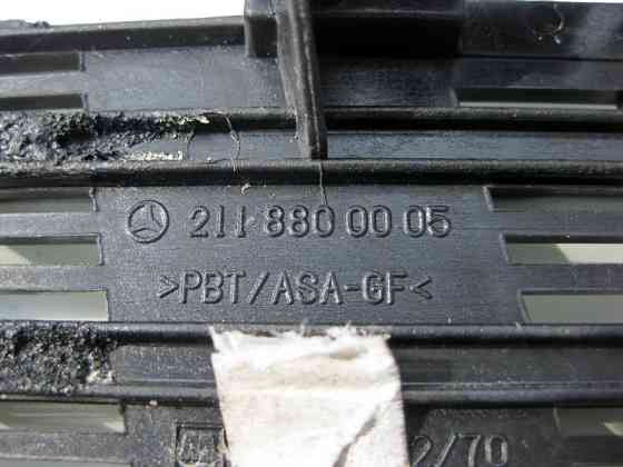 Mercedes-Benz  A2118800005 Решітка капота верхня CLS C219 E-Class W211 Одеса