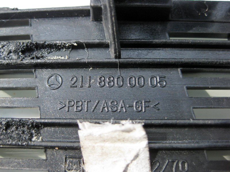 Mercedes-Benz  A2118800005 Решітка капота верхня CLS C219 E-Class W211 Одеса - фото 3