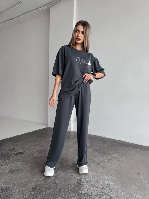 Жіночий повсякденний костюм футболка зі штанами Графітовий 50/52 Харків - фото 2