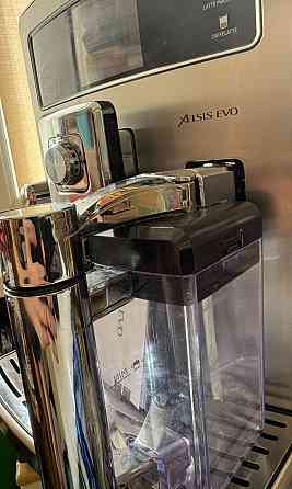 Кавомашина Saeco Xelsis Evo!! Київ