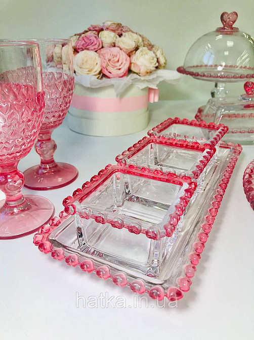Набір піал з підносом «Рожеве Серце» піднос 2,5*12,5*30 +3 пили 125 мл прозр. з розов. обідком у вигляді серця Київ - фото 1