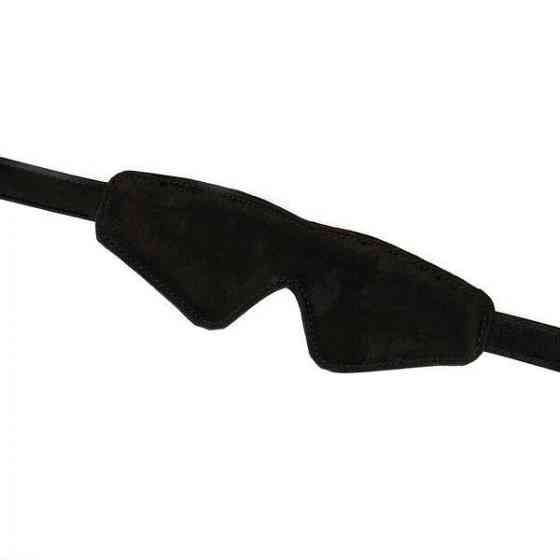 Маска на глаза Liebe Seele Boudoir Amor Blindfold Black, плотное прилегание, бархатный финиш Sex Aura Киев