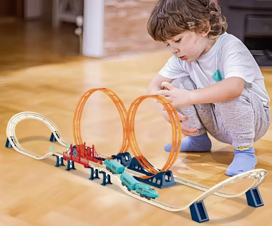 Железная дорога с скоросным поездом CJ-4000545 на аккумуляторе Каменец-Подольский