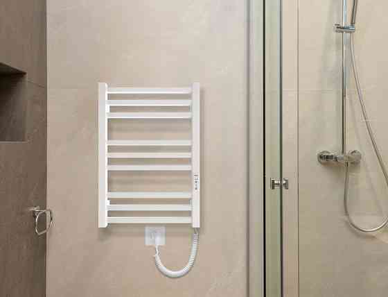 Електрична рушникосушка HF London 570х430 TR K біла матова Київ