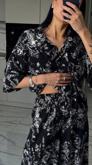 Жіночий легкий принтований костюм-трійка: хустка, сорочка та штани софт Чорний Одеса - фото 6