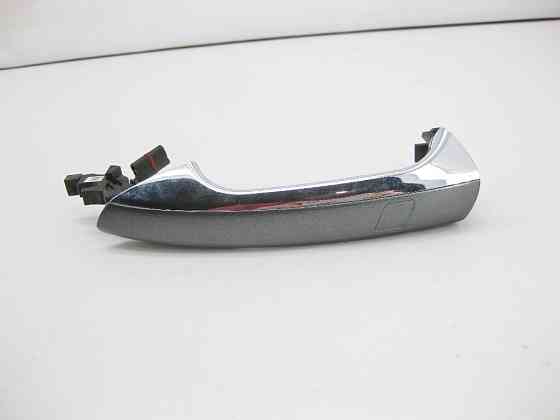 Mercedes-Benz  A2047601370 Зовнішня ручка лівих дверей з хромом і Keyless-Go E-class W212 SLK/SLC R172 C-Class W204 E-Class Coupe C207 CLS C218 ML/GLE Одеса