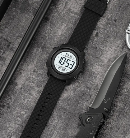 Чоловічий наручний годинник Skmei 2497 з каучуковим ремінцем (Чорний з білим) Київ