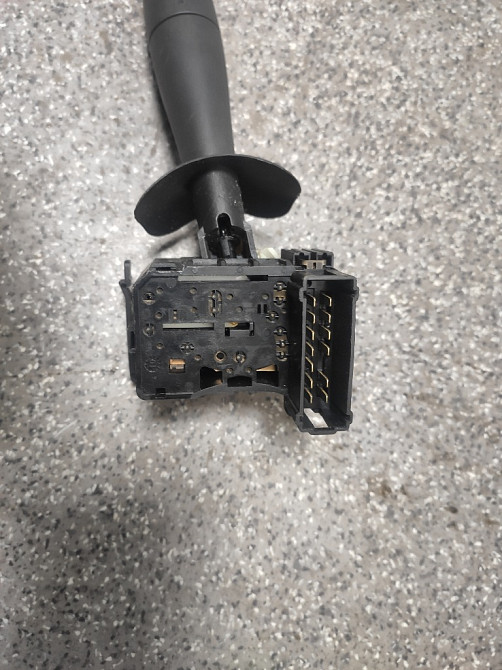 Підкермовий перемикач правий Renault Trafic 2001-2013 (1015009001) Ковель - фото 4