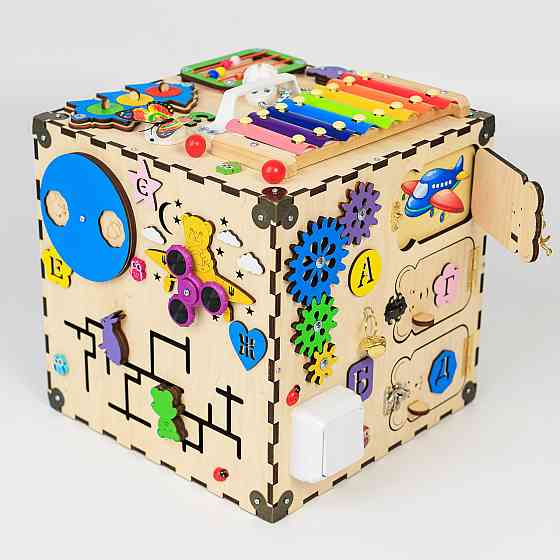 Бізікуб із фанери без фарби Бізікуб 30*30*30 Розвивальний дитячий куб Бізіборд Київ