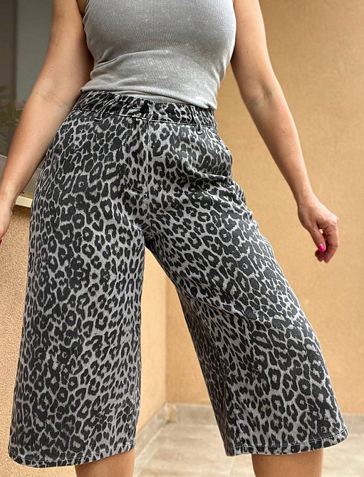 Шорти жіночі джинс I8  52100 BAGGY довгі косі кишені принт леопардовий принт темно сірі, темно-сірий, 34 Київ - фото 2