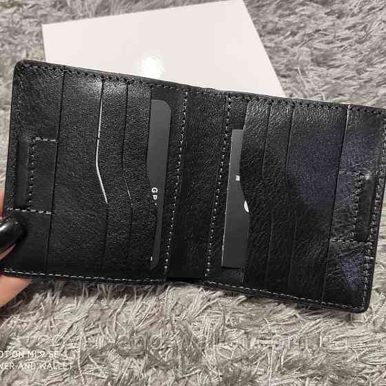 Красивый черный глянцевый мужской кошелек на магнитах Grande Pelle Lettera Киев