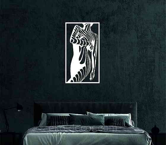Декоративне настінне Панно «Сілует жінки», Декор на стіну 70*39 см, Білий Київ