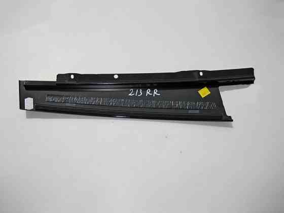 Mercedes-Benz  A2136900487 Зовнішня накладка задніх правих дверей E-Class W213 Одеса