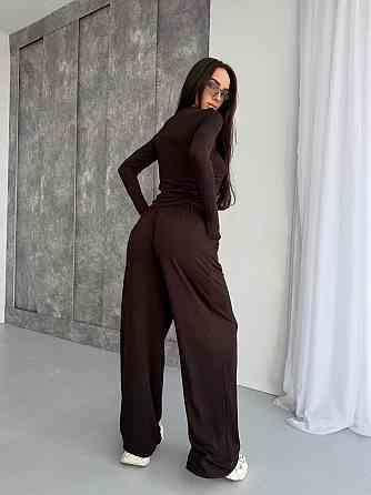 Женский стильный базовый костюм из мягкой эластичной ткани. Шоколад, 42/44 Одесса