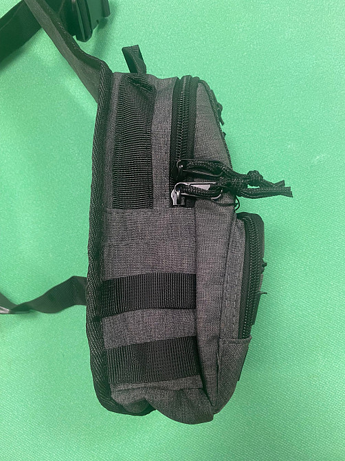 Мужская сумка тактическая через плечо 40 на21см 3 кармана спереди и 2 кармашки боковых серый Киев - изображение 2