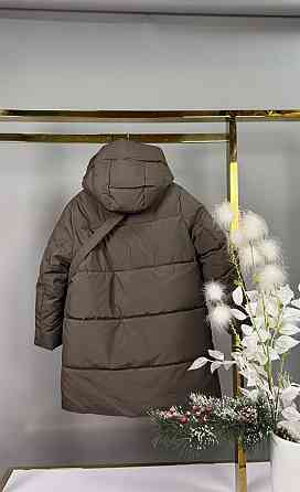 Детская зимняя куртка - пальто для девочки с сумкой на 8 - 9 лет шоколад Николаев